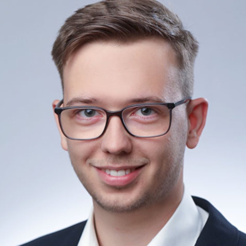  Leon Baumgart
